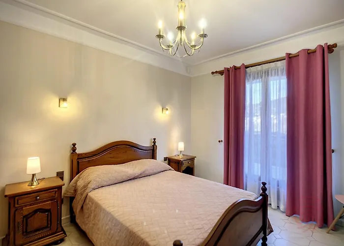 Maison F4 Avec Terrasse, Parking Et Animaux Acceptes - Fr-1-451-185 * Lamalou-les-Bains