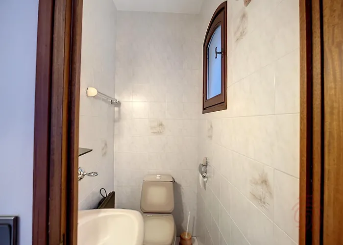 Σπίτι διακοπών Maison F4 Avec Terrasse, Parking Et Animaux Acceptes - Fr-1-451-185