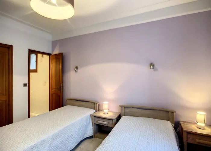 Σπίτι διακοπών Maison F4 Avec Terrasse, Parking Et Animaux Acceptes - Fr-1-451-185 *
